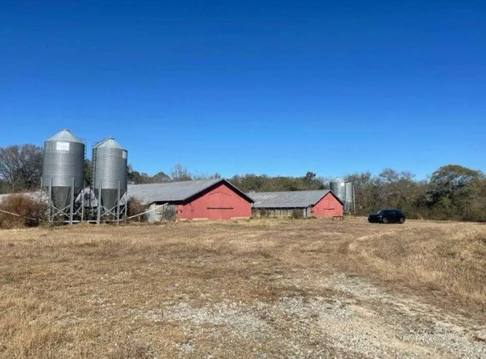 422 Banks Road, Commerce, GA 30529 - Image #1