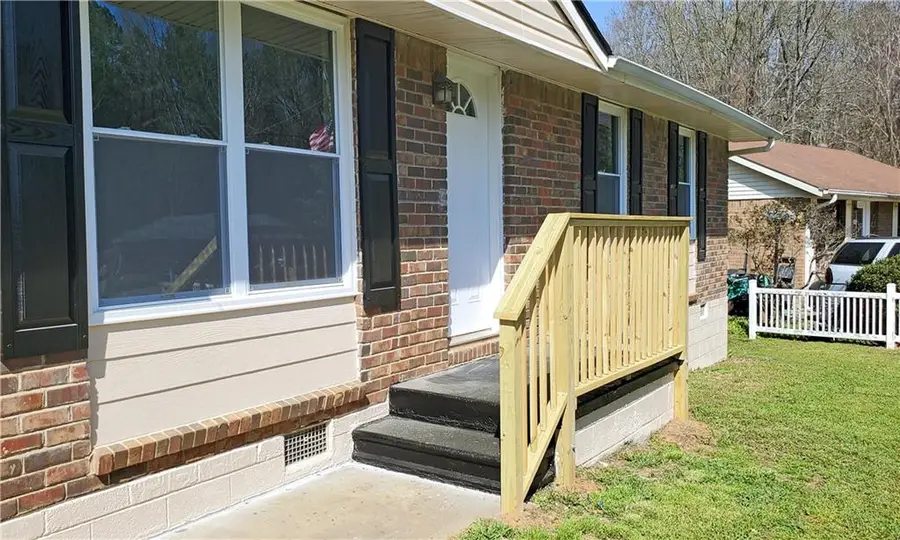9000 Cornell Drive, Jonesboro, GA 30238 - Image #3