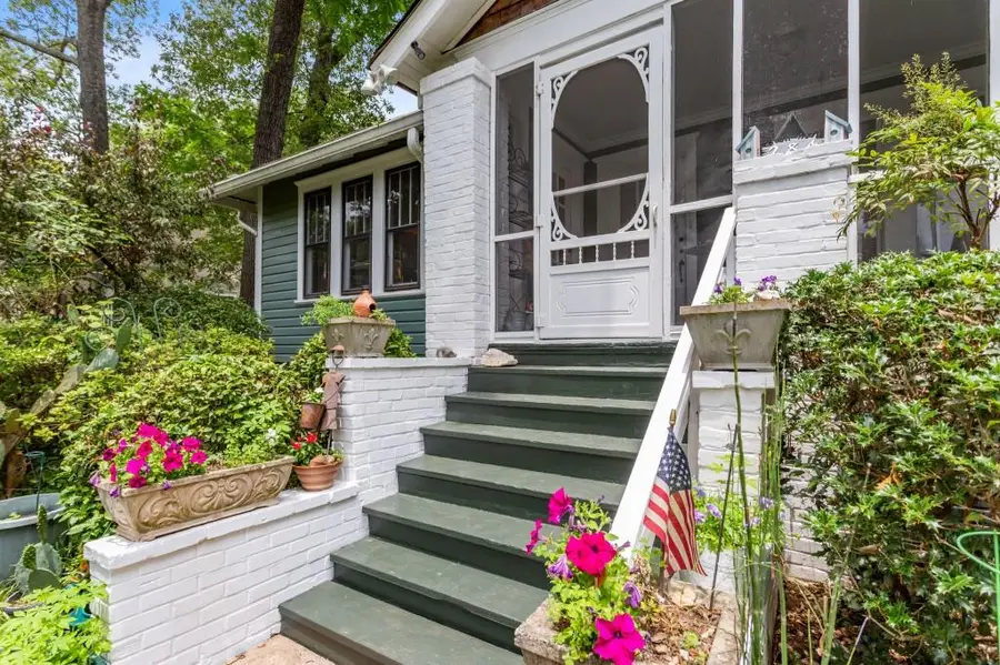 284 Lakeview Avenue Ne, Atlanta, GA 30305 - Image #2