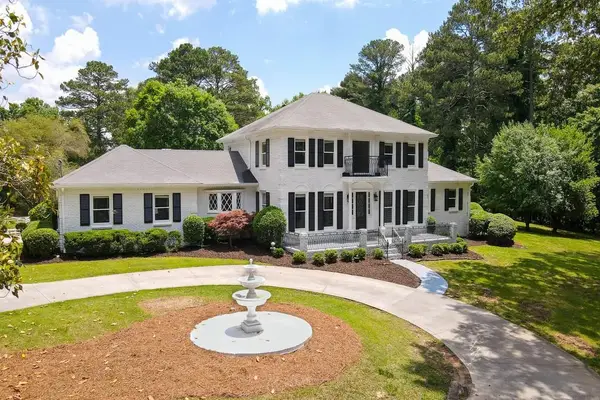 2380 Hudson Drive Sw, Lilburn, GA 30047