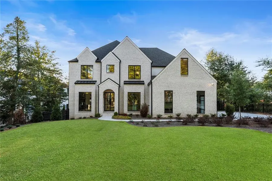 5070a Lake Forrest Drive, Sandy Springs, GA 30342 - Image #3