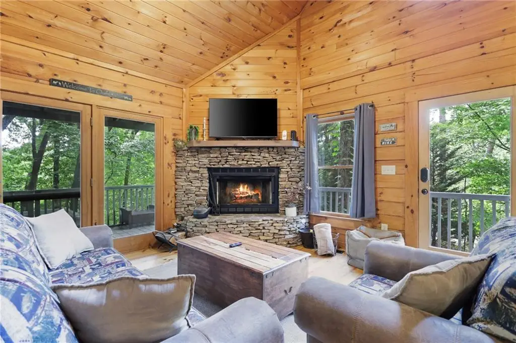 72 Arrow Ridge, McCaysville, GA 30555 - Image #1