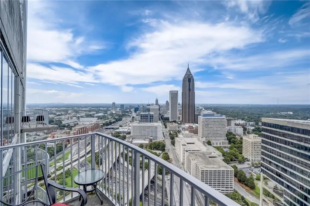 400 W Peachtree Street Nw #3915, Atlanta, GA 30308 - Image #1