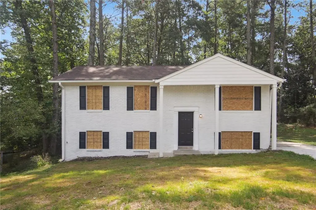 598 Oakside Drive Sw, Atlanta, GA 30331 - Image #1