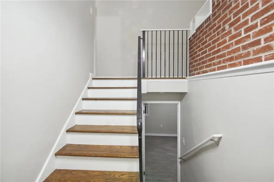 598 Oakside Drive Sw, Atlanta, GA 30331 - Image #2