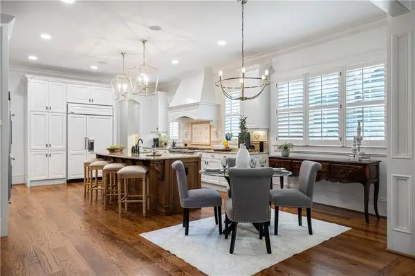 3924 Lower Roswell Road, Marietta, GA 30068