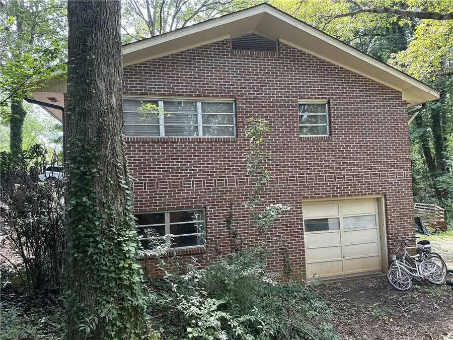 1485 Enota Ave Avenue Ne, Gainesville, GA 30501 - Image #2