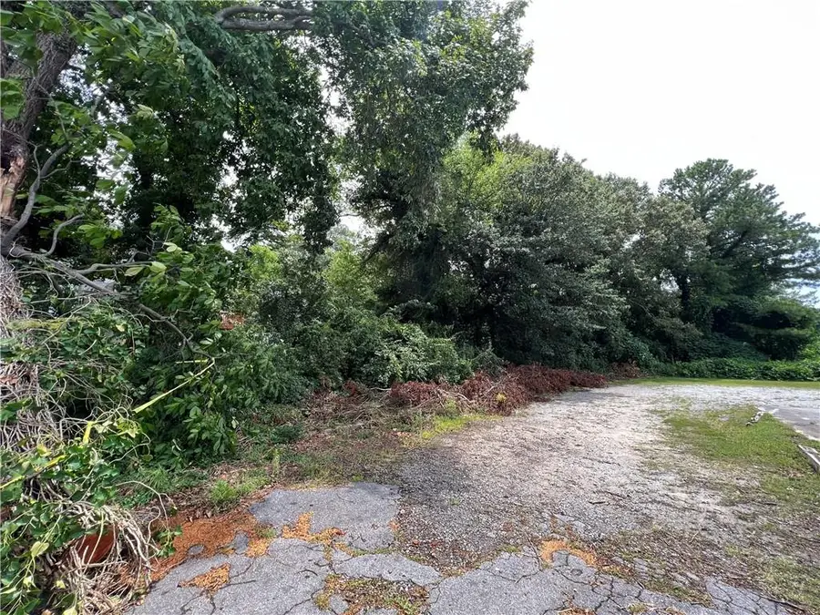 2750 M L King Jr Drive Sw, Atlanta, GA 30311 - Image #2