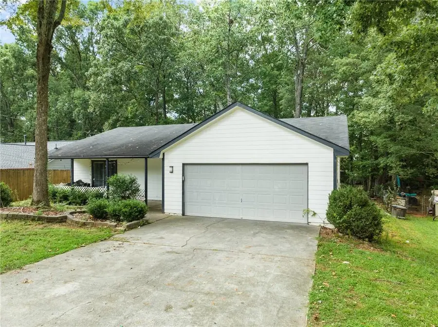 1312 Buttercup Court, Lawrenceville, GA 30044 - Image #3