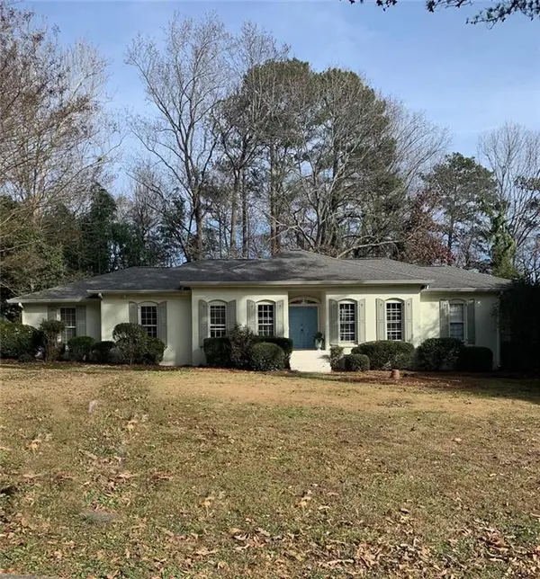 446 Cove Drive Ne, Marietta, GA 30067