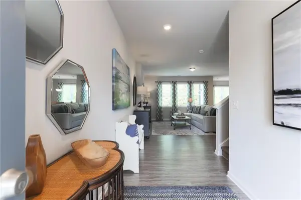 2674 Longview Run, Decatur, GA 30035