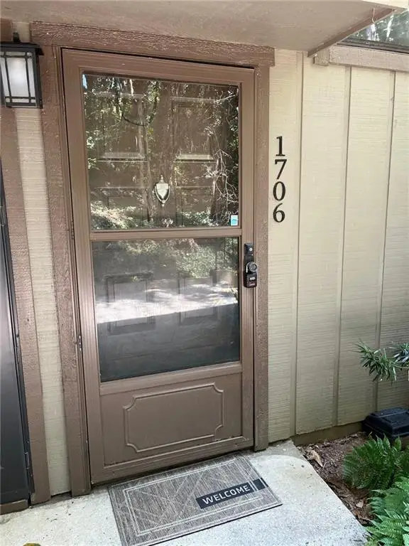 1706 Cumberland Court Se, Smyrna, GA 30080