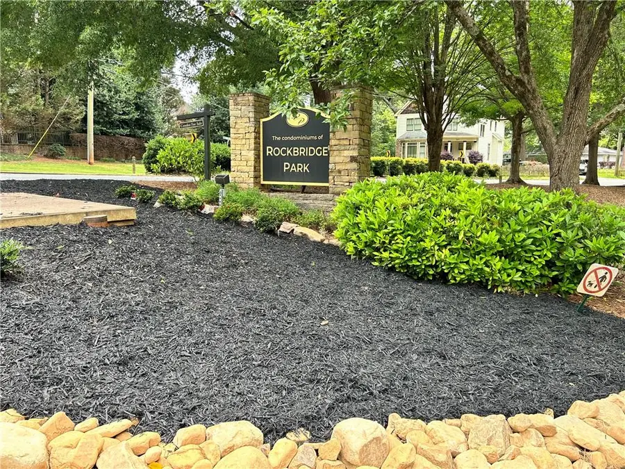 227 Cobblestone Trail #207, Avondale Estates, GA 30002 - Image #3