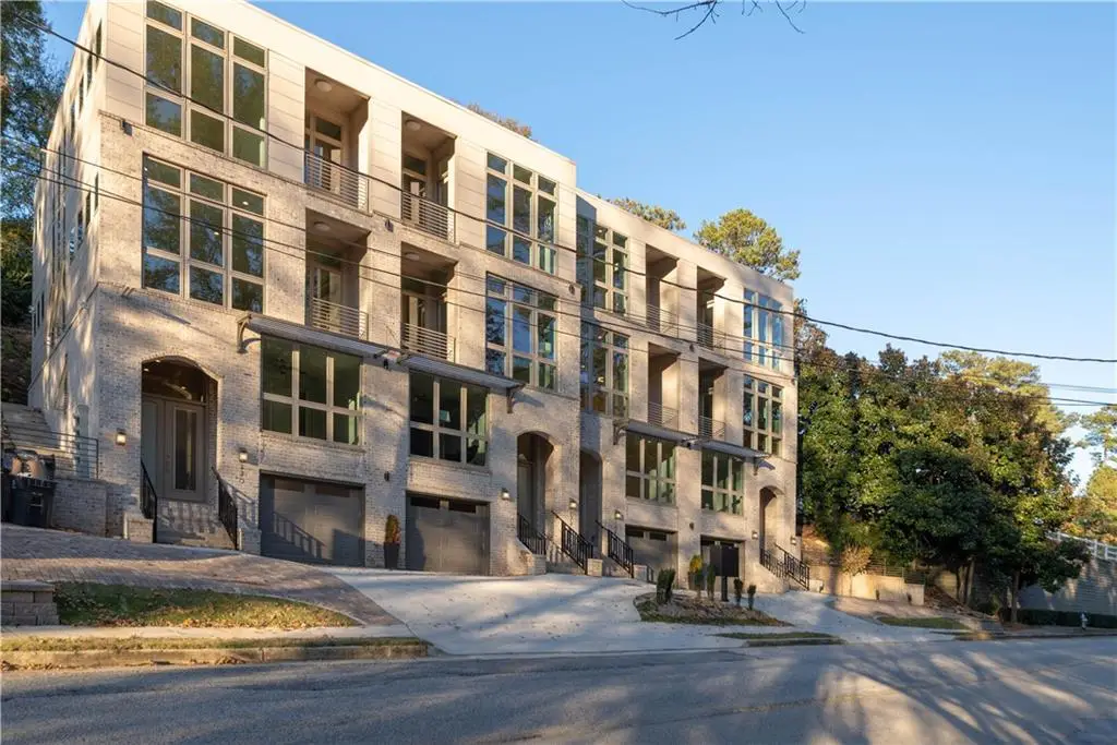 170 Oxbo Road, Roswell, GA 30075 - Image #1