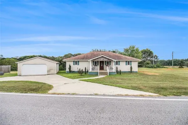 112 Yacht Club Road, Hartwell, GA 30643