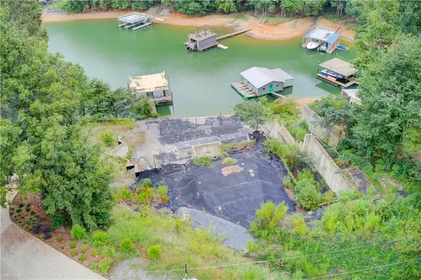 9710 Lee Circle, Gainesville, GA 30506