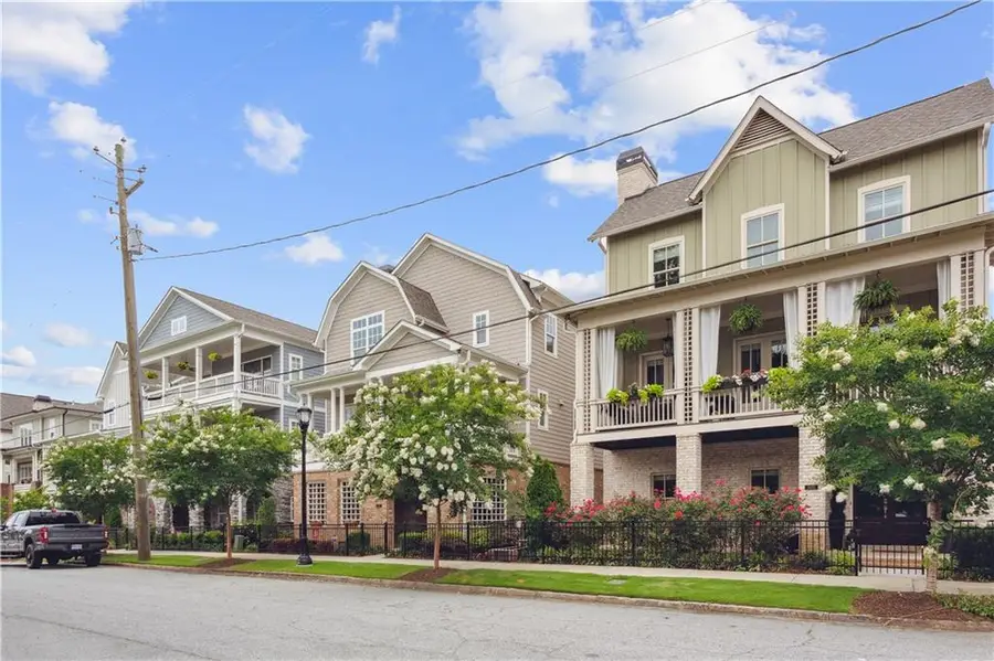 1458 Fairmont Avenue Nw, Atlanta, GA 30318 - Image #3