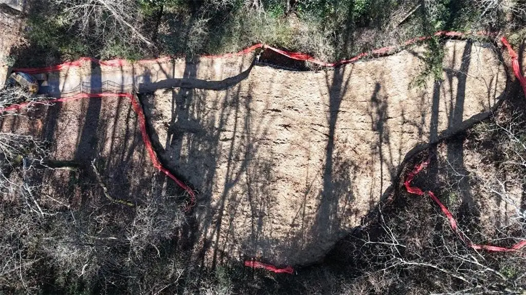 111 Putnam Circle Ne, Atlanta, GA 30342 - Image #1