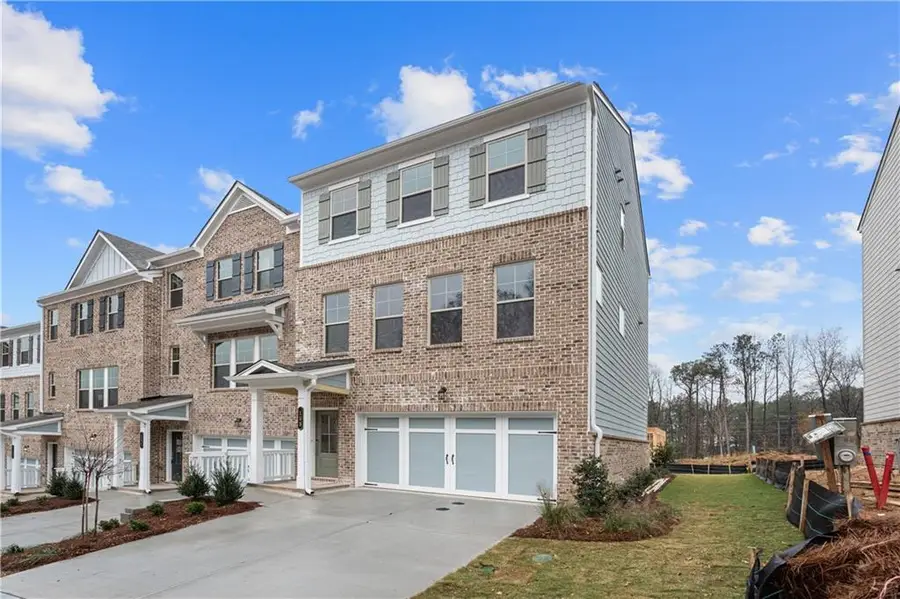 155 Matson Run Sw, Mableton, GA 30126 - Image #2