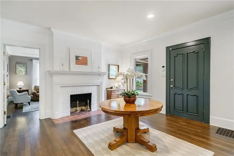 602 Yorkshire Road Ne, Atlanta, GA 30306 - Image #2