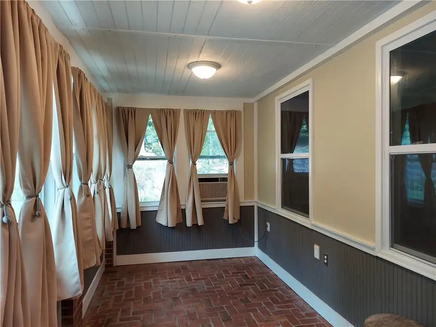 2652 Fairfield Drive Sw, Marietta, GA 30064 - Image #3