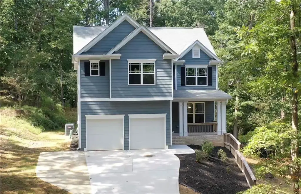 9910 Parkway Ln, Gainesville, GA 30506 - Image #1