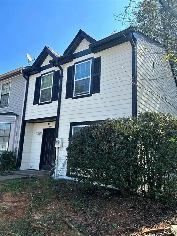 1021 Thornwood Ln Road, Stone Mountain, GA 30083 - Image #2