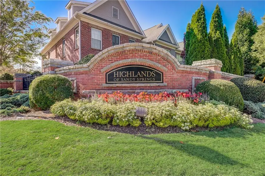 7215 Highland Bluff #2, Atlanta, GA 30328 - Image #3