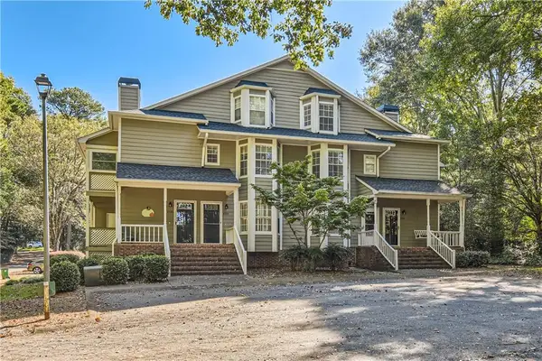 2533 Oakridge Place, Decatur, GA 30033