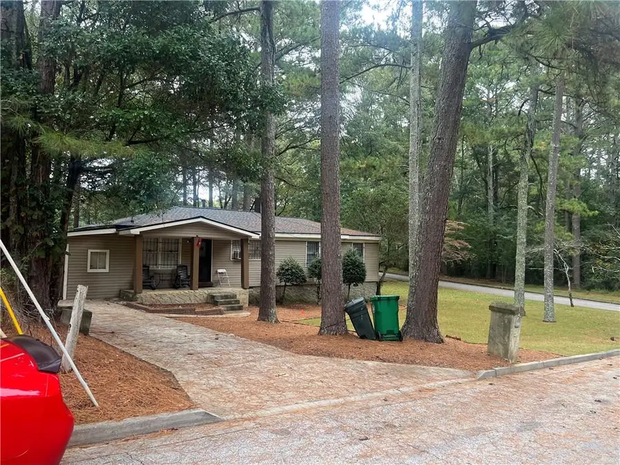 5490 Sigman Street, Stone Mountain, GA 30083 - Image #3