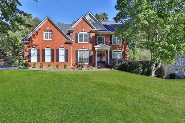 910 Ravenwood Way, Canton, GA 30115