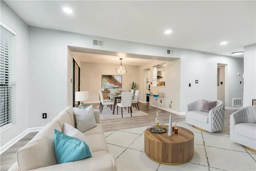 1039 Mariners Court, Stone Mountain, GA 30083 - Image #3