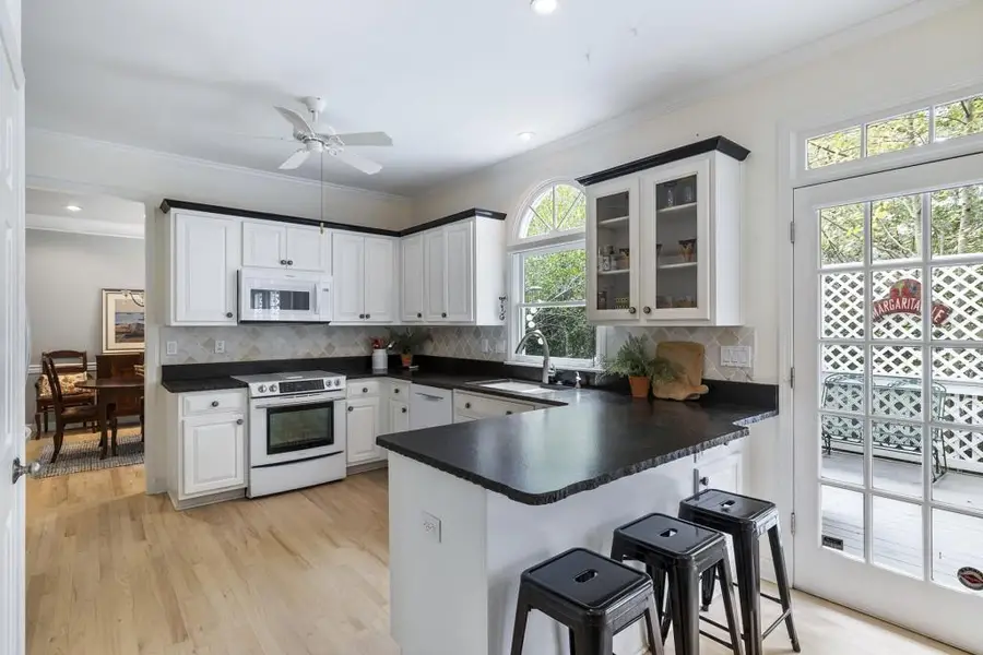 2893 Bankshill Row Ne, Brookhaven, GA 30319 - Image #3