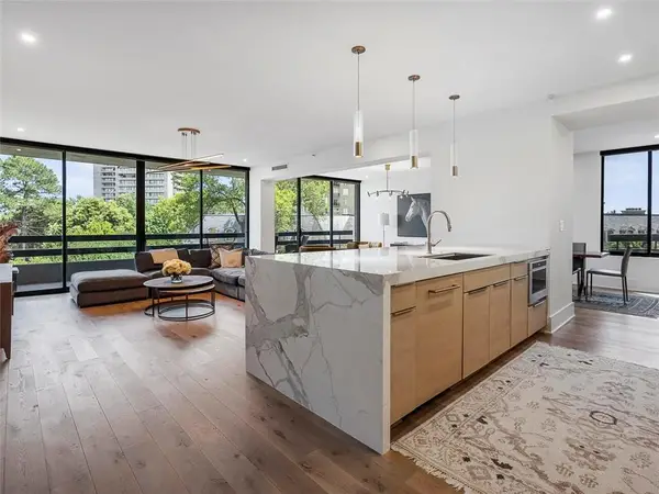 2660 Peachtree Road Nw #6H, Atlanta, GA 30305