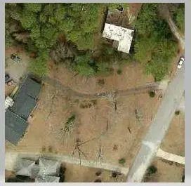 587 Collier Ridge Drive Nw, Atlanta, GA 30318 - Image #1