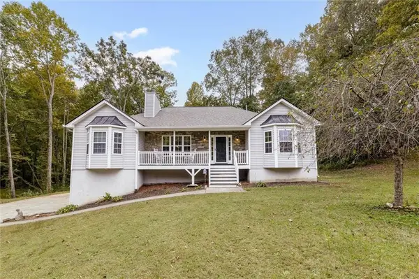 153 Legend Creek Lane, Douglasville, GA 30134