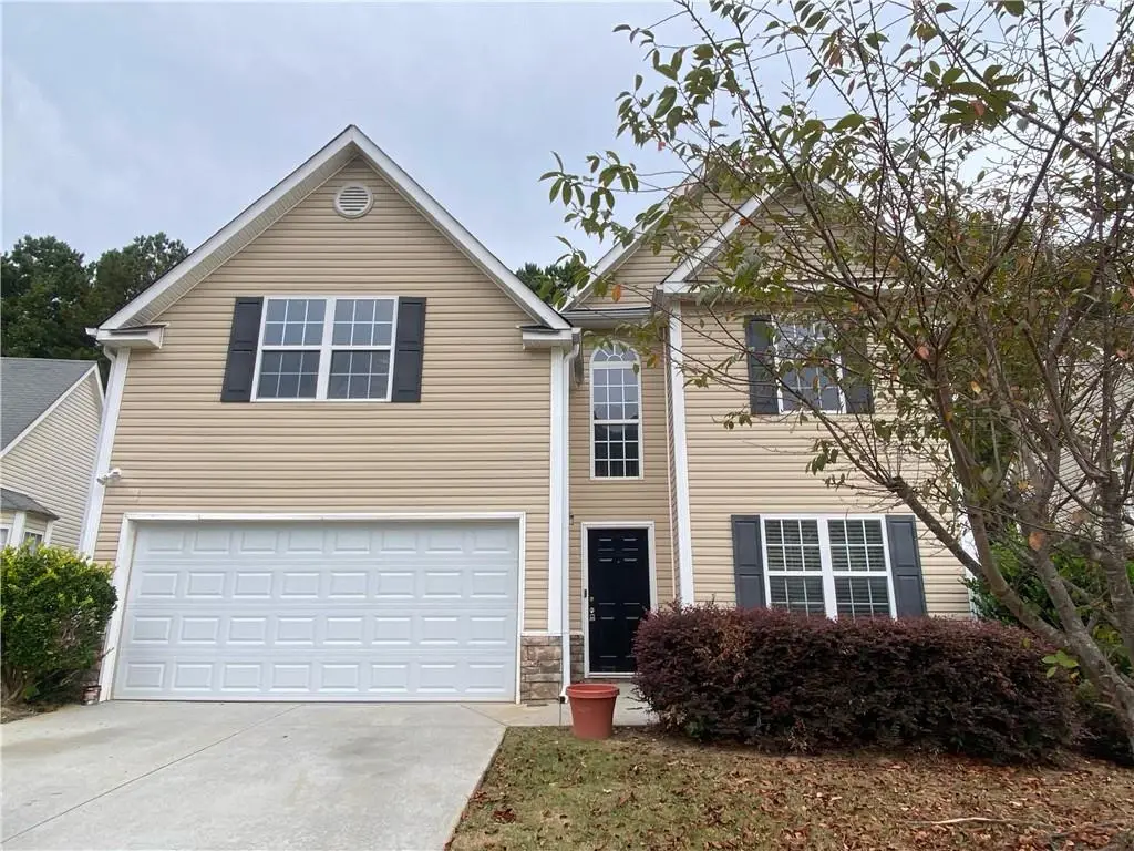 305 Shadowbrooke Circle, Loganville, GA 30052 - Image #1