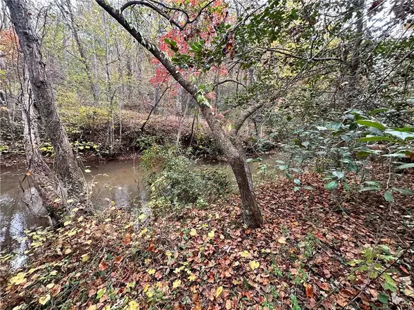 430 Etula Dr., Dahlonega, GA 30533