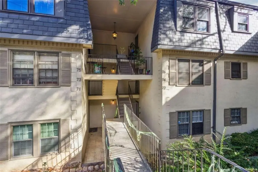 74 Montre Square, Atlanta, GA 30327 - Image #1