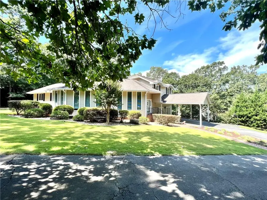 129 Sunset Drive Se, Calhoun, GA 30701 - Image #2