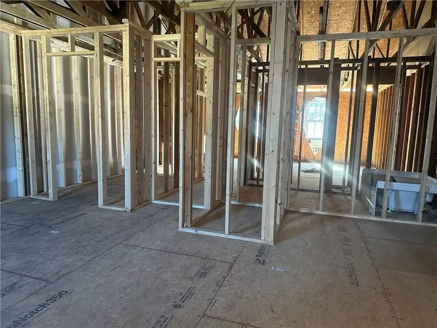 2111 Pine Tree Trail, College Park, GA 30349 - Image #2