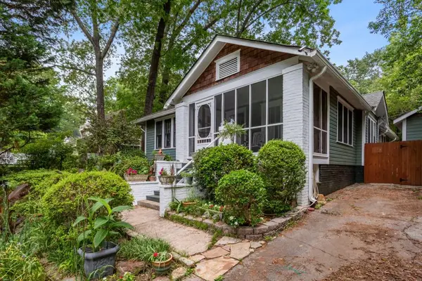 284 Lakeview Avenue Ne, Atlanta, GA 30305