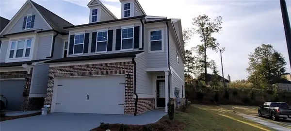 668 Isom Walk, Suwanee, GA 30024