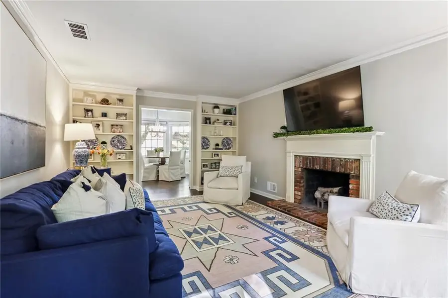 520 Forest Valley Road, Atlanta, GA 30342 - Image #3