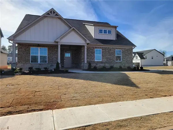 833 Eagles Nest Cove, Auburn, GA 30011