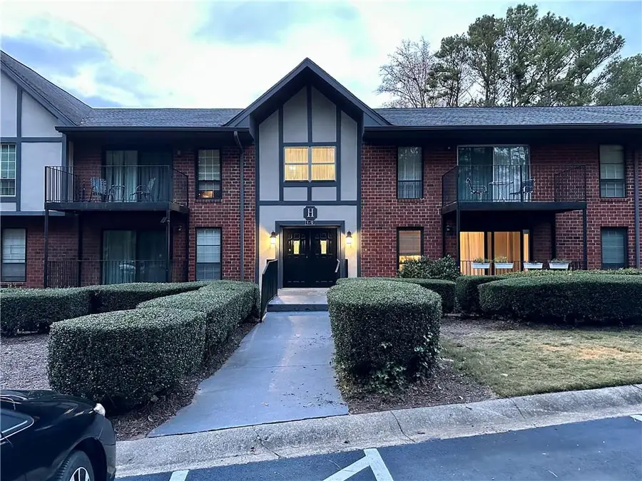 6851 Roswell Road Ne #H-12, Sandy Springs, GA 30328 - Image #2