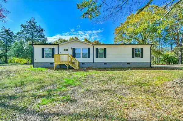 1184 Nails Creek Crossing, Royston, GA 30662