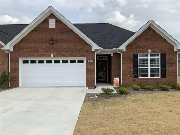 210 Patriots Row Sw, Calhoun, GA 30701