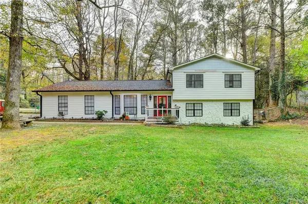 3279 Aspen Circle, Snellville, GA 30078