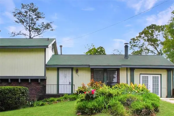 2889 Woodfield Drive, Rex, GA 30273